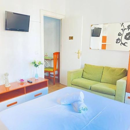 Apartamento En Gran Via De Madrid 45 4 Bagian luar foto
