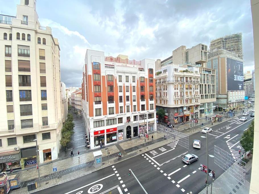 Apartamento En Gran Via De Madrid 45 4 Bagian luar foto